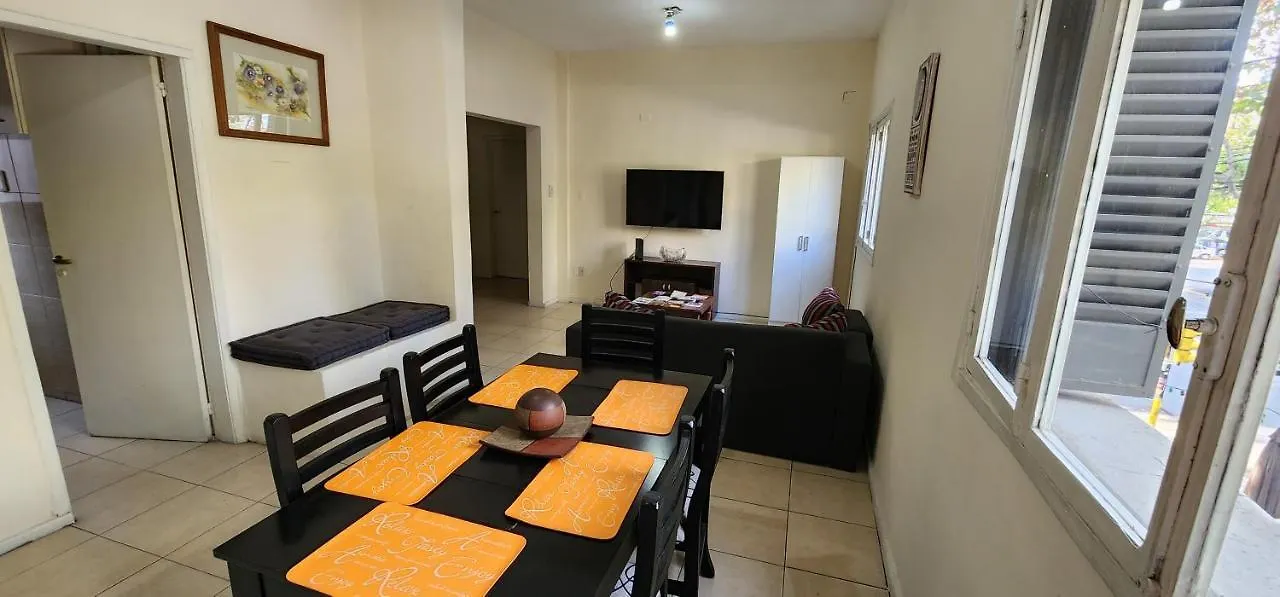 Apartamento Pleno Centro Y Muy Amplio Mendoza